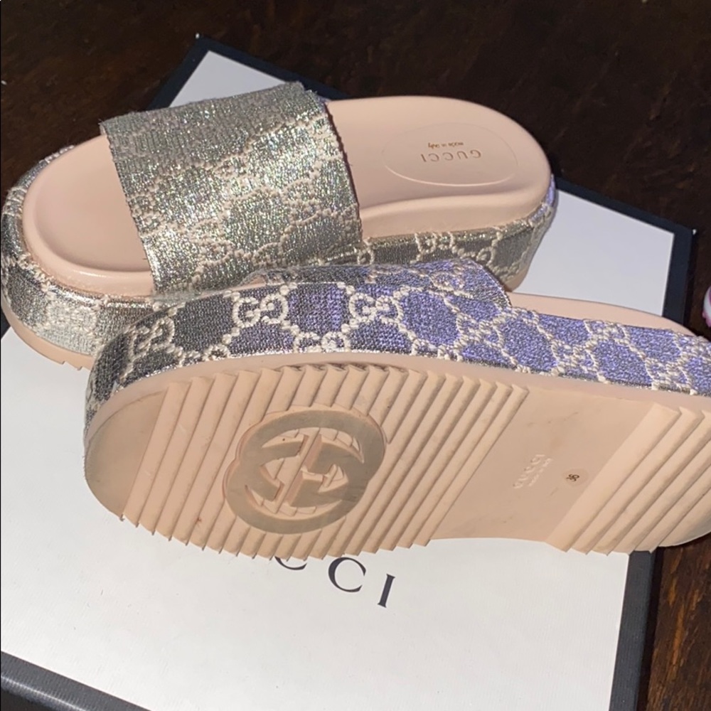Gucci sandals